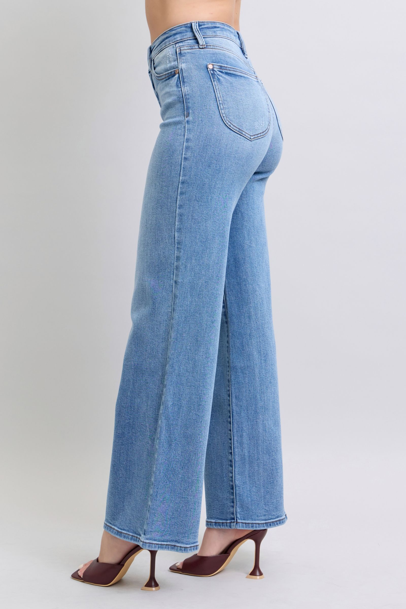 Judy Blue Wide Leg Non Distressed Medium Wash Jeans with Pockets