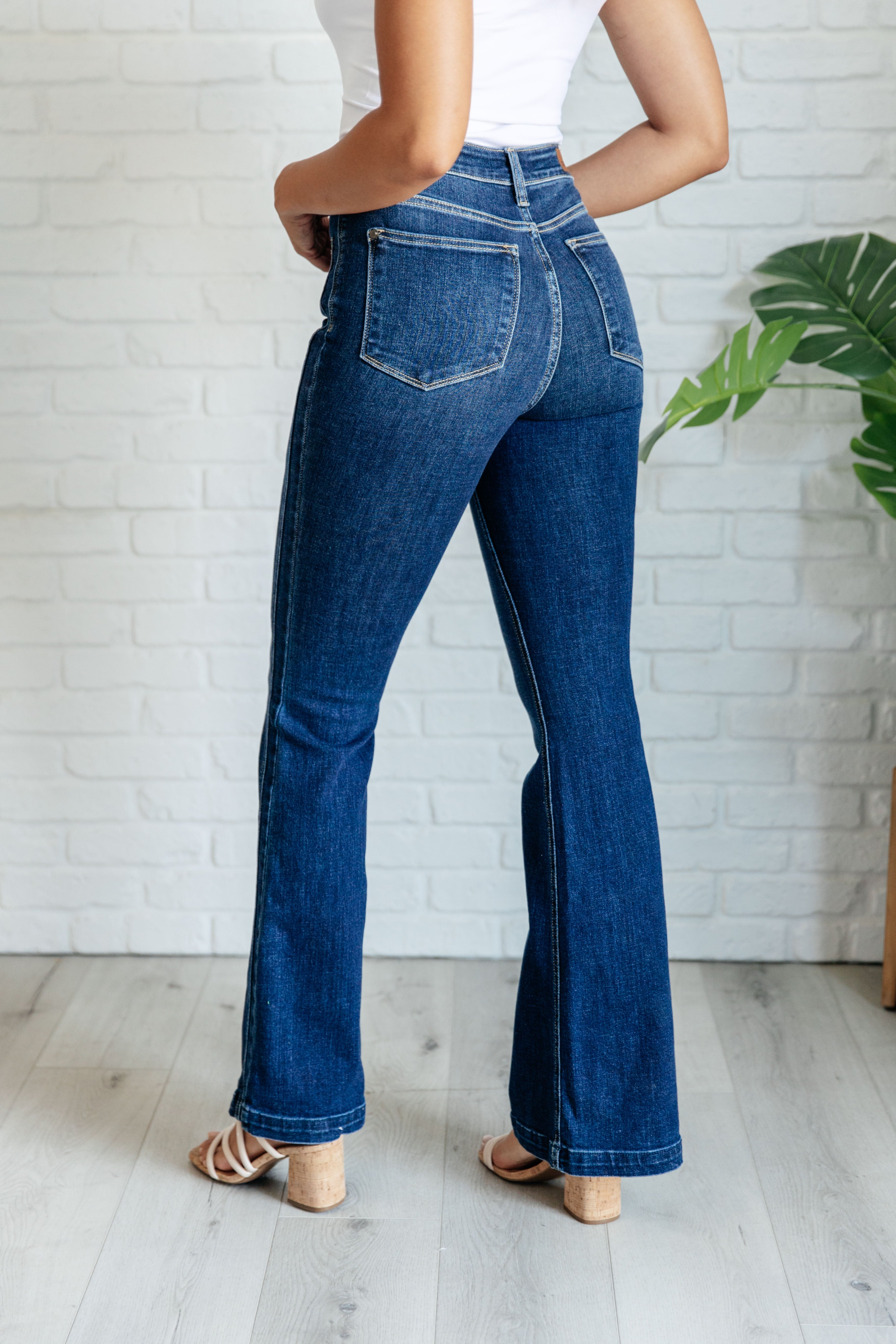 Judy Blue Mavis High Rise Side Seam Detail Flare Trouser Jeans